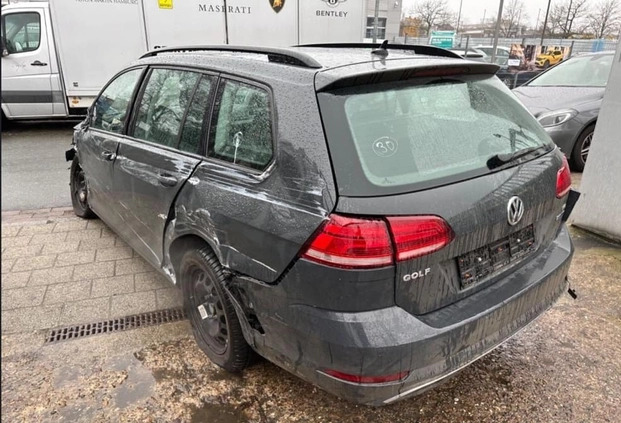 Volkswagen Golf cena 26000 przebieg: 82000, rok produkcji 2018 z Lubin małe 154